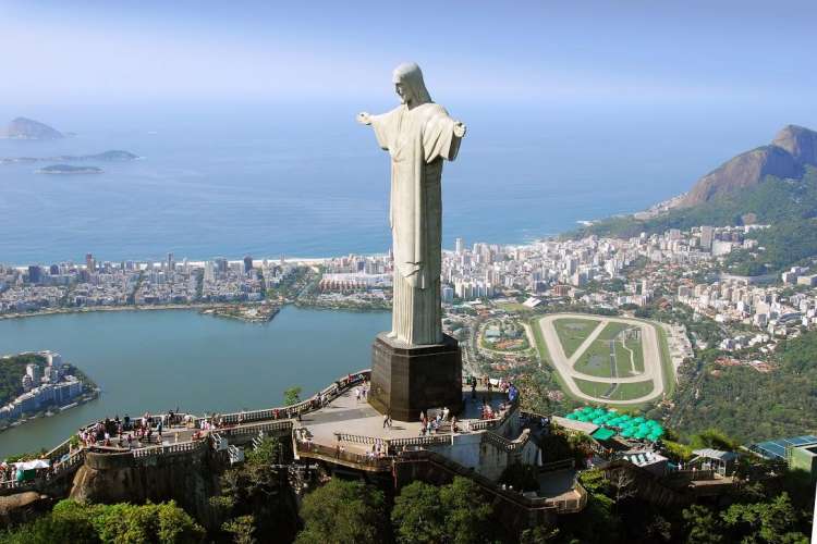 Vista aerea Cristo Redentore Rio